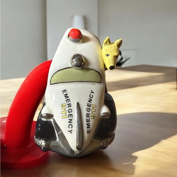 Henry Cavanagh 3D Dog Car Night Light Swivel Plug Kids Room - Picture 4 of 5